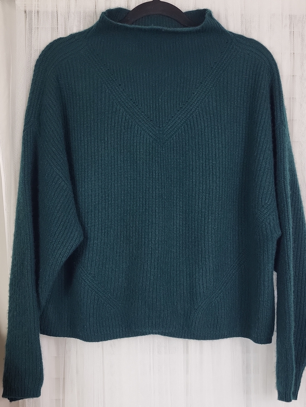 Anthropologie Cashmere deep forest green Rib-Knit Sweater. Size L